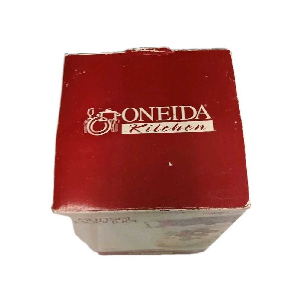 VTG Oneida Sunset Bouquet Hand Painted Ceramic Canister Airtight Hinged Lid 8" - Picture 9 of 16